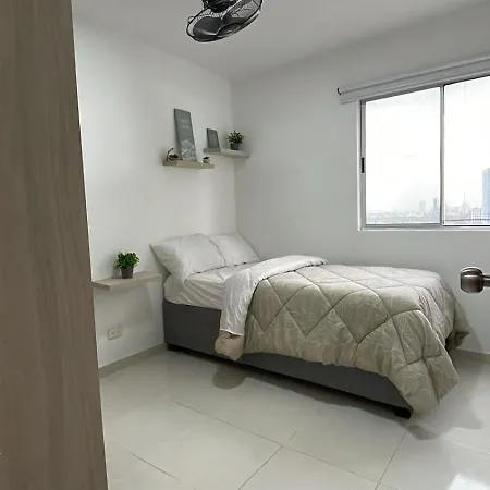 Apartamento Cozy & Near To The Cartagena